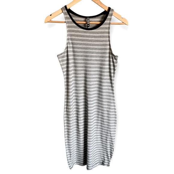 Cotton On Tank Top Dress black and white Stripes Ribbed Cotton Size Medium - Picture 1 of 4